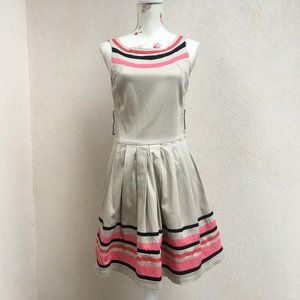 Rinascimento abito vestito beige con righe